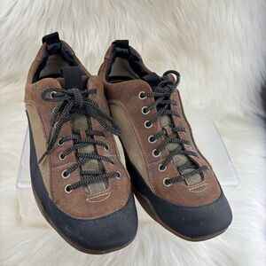 Timberland Brown and Black Sneakers with Rugged Design